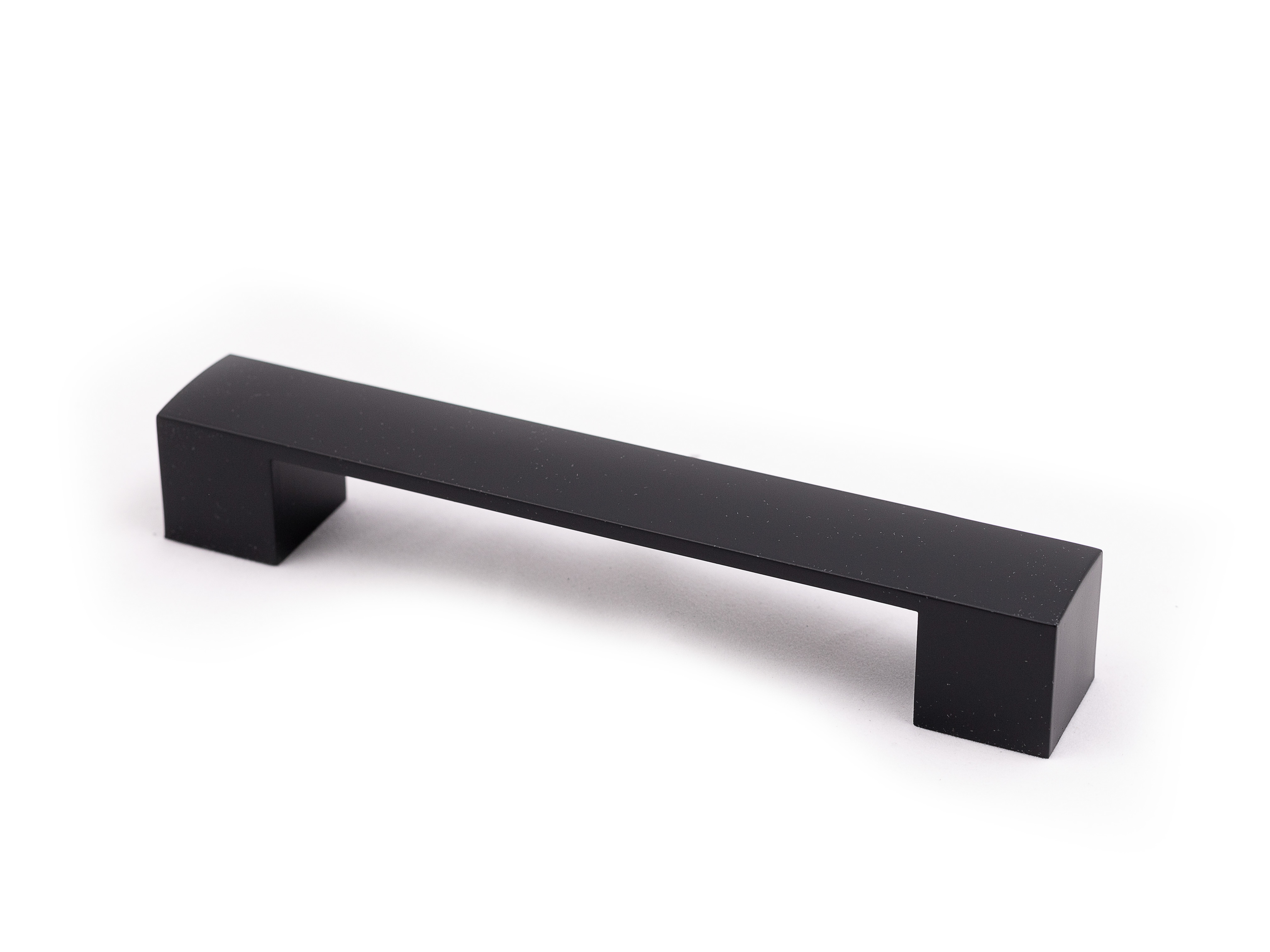 Handle H8066 (Matt Black) Size:128mm in Kenya